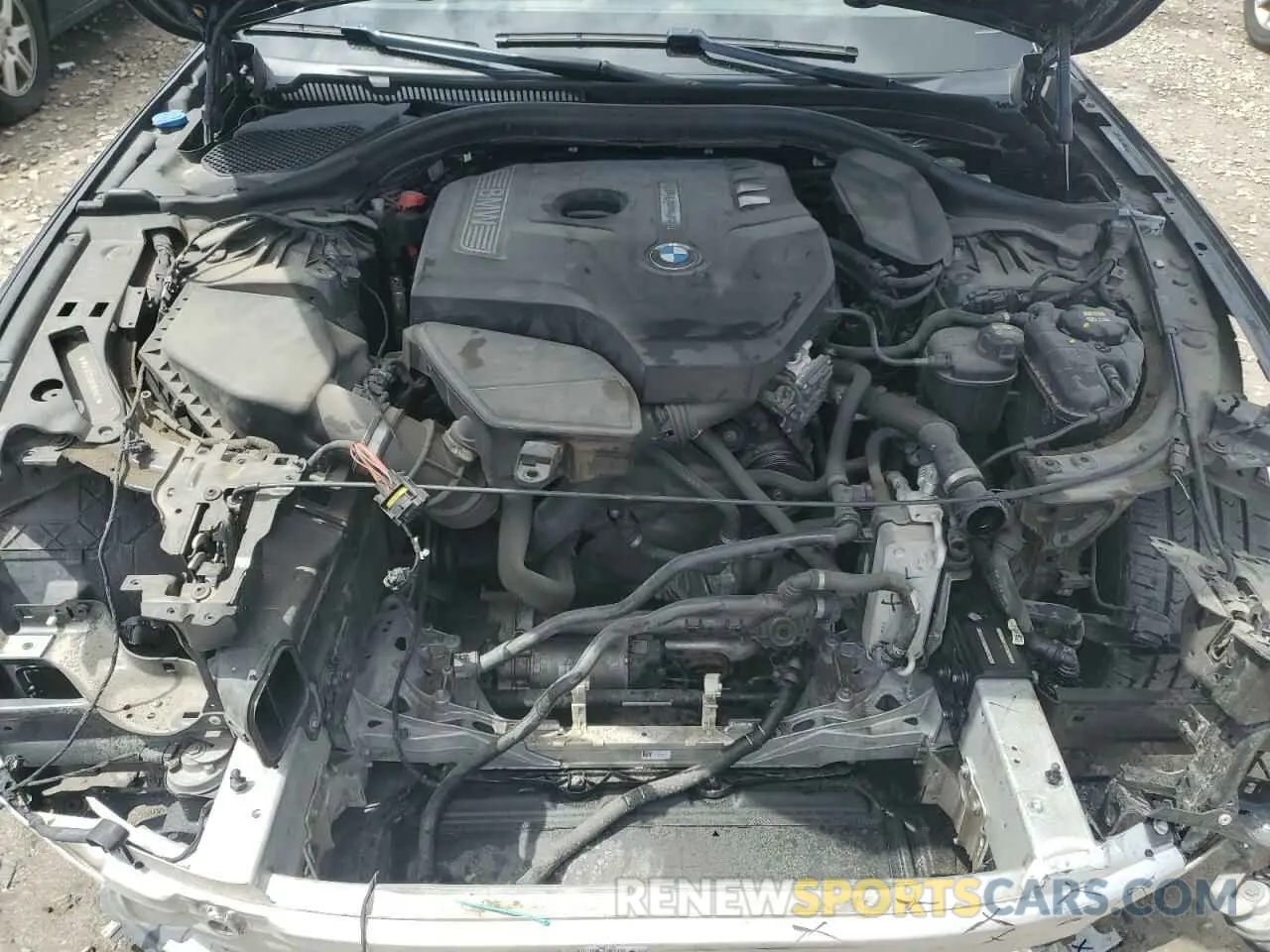 11 Photograph of a damaged car WBAJA7C50KG909963 BMW 5 SERIES 2019