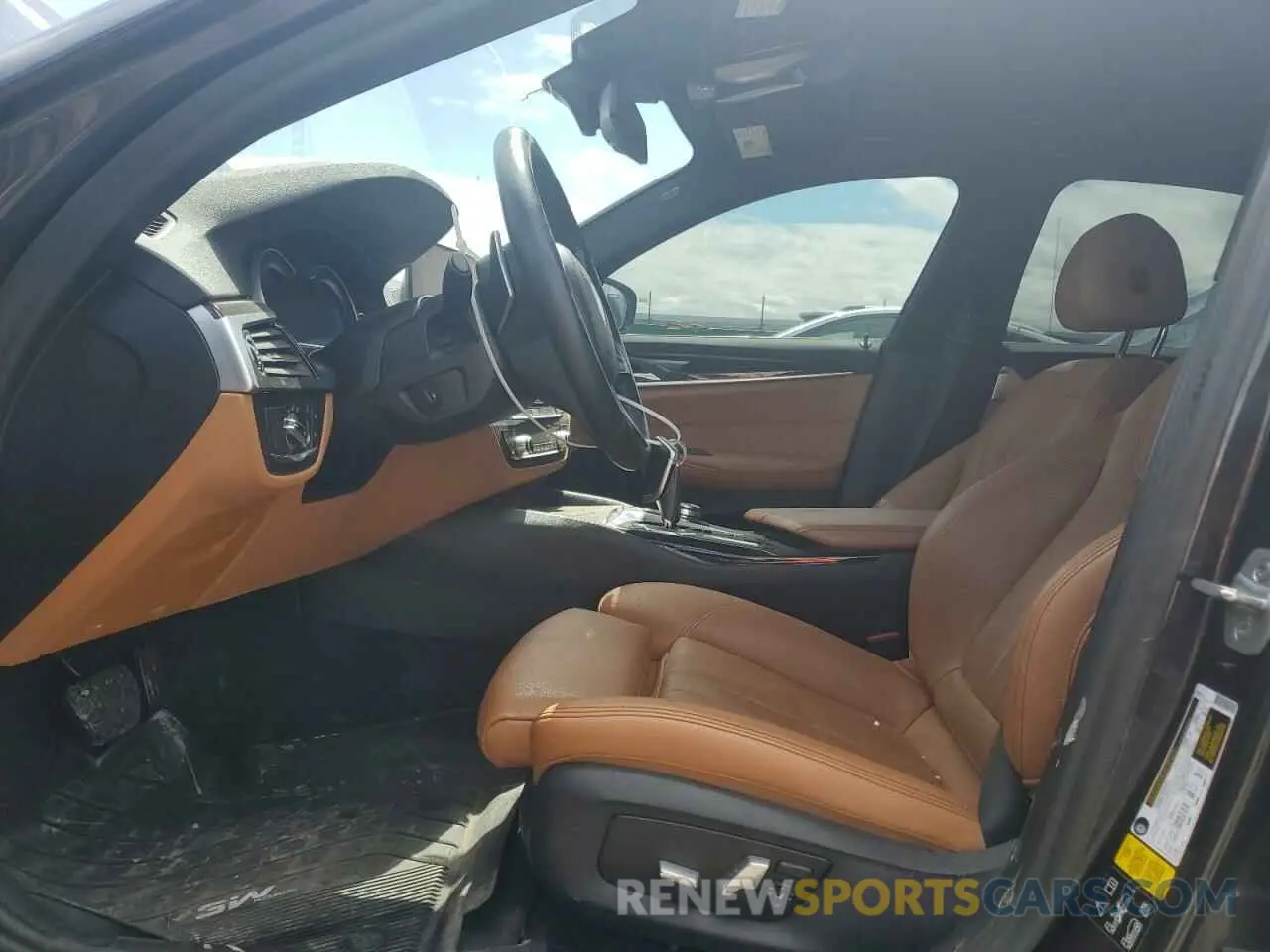 7 Photograph of a damaged car WBAJA7C50KG909963 BMW 5 SERIES 2019