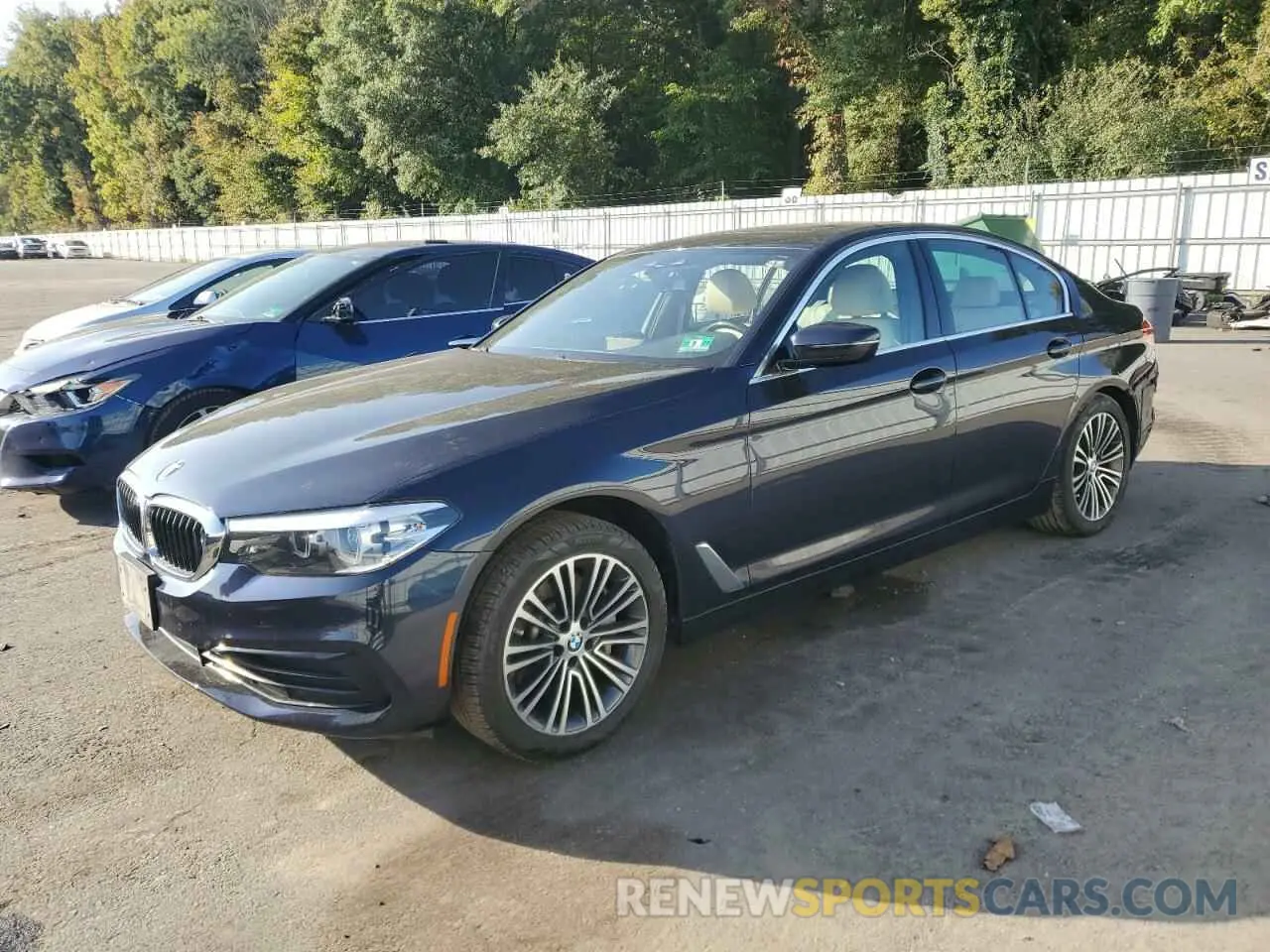 1 Photograph of a damaged car WBAJA7C50KWC77636 BMW 5 SERIES 2019