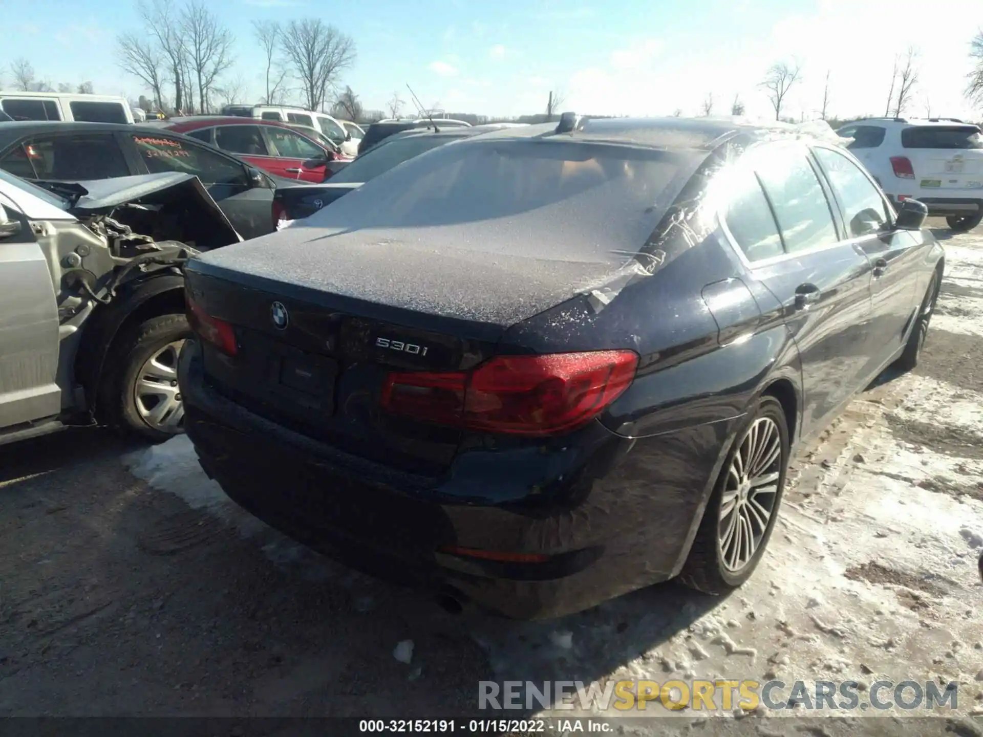 4 Photograph of a damaged car WBAJA7C50KWW48579 BMW 5 SERIES 2019