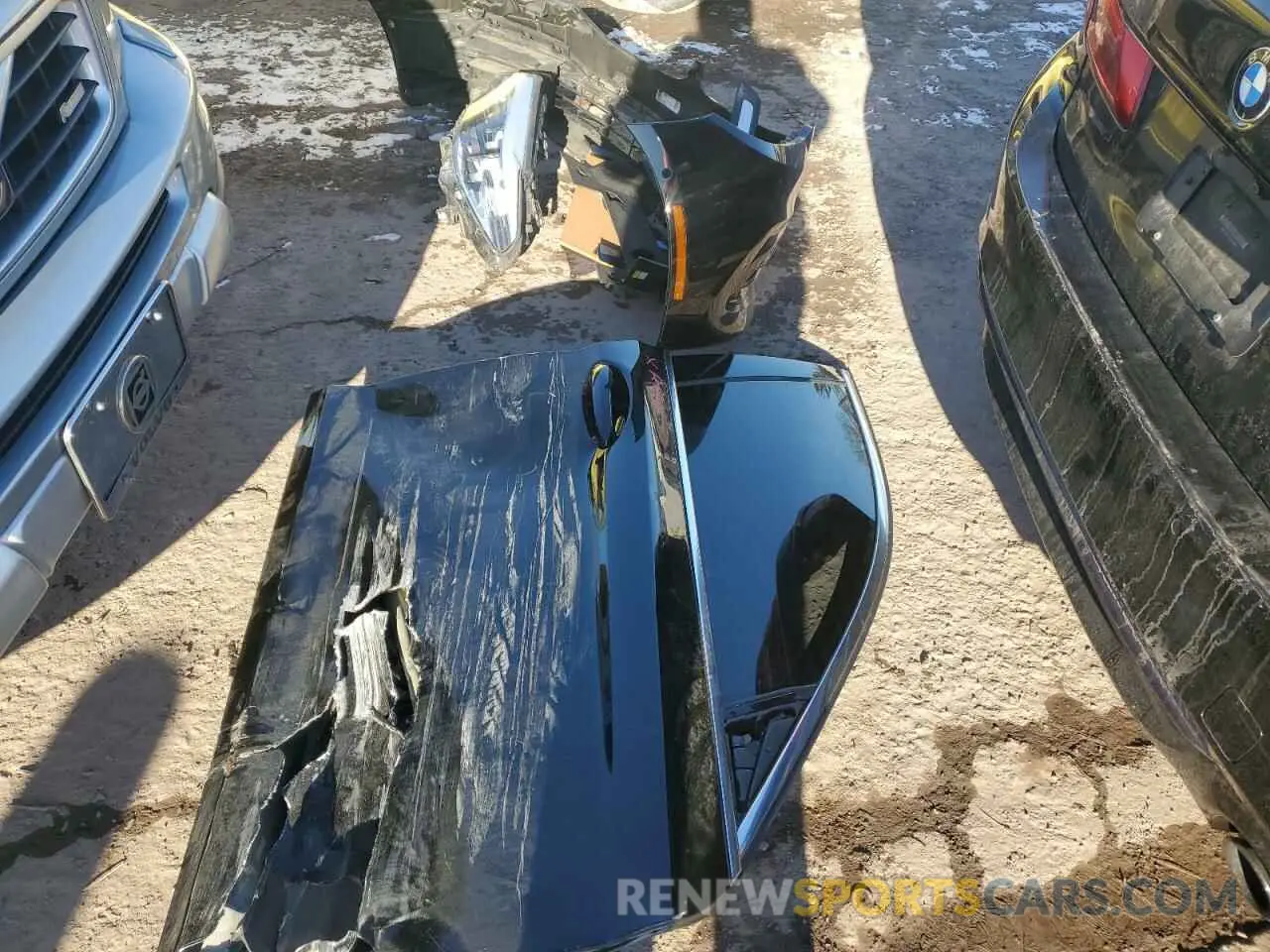 12 Photograph of a damaged car WBAJA7C53KG909696 BMW 5 SERIES 2019
