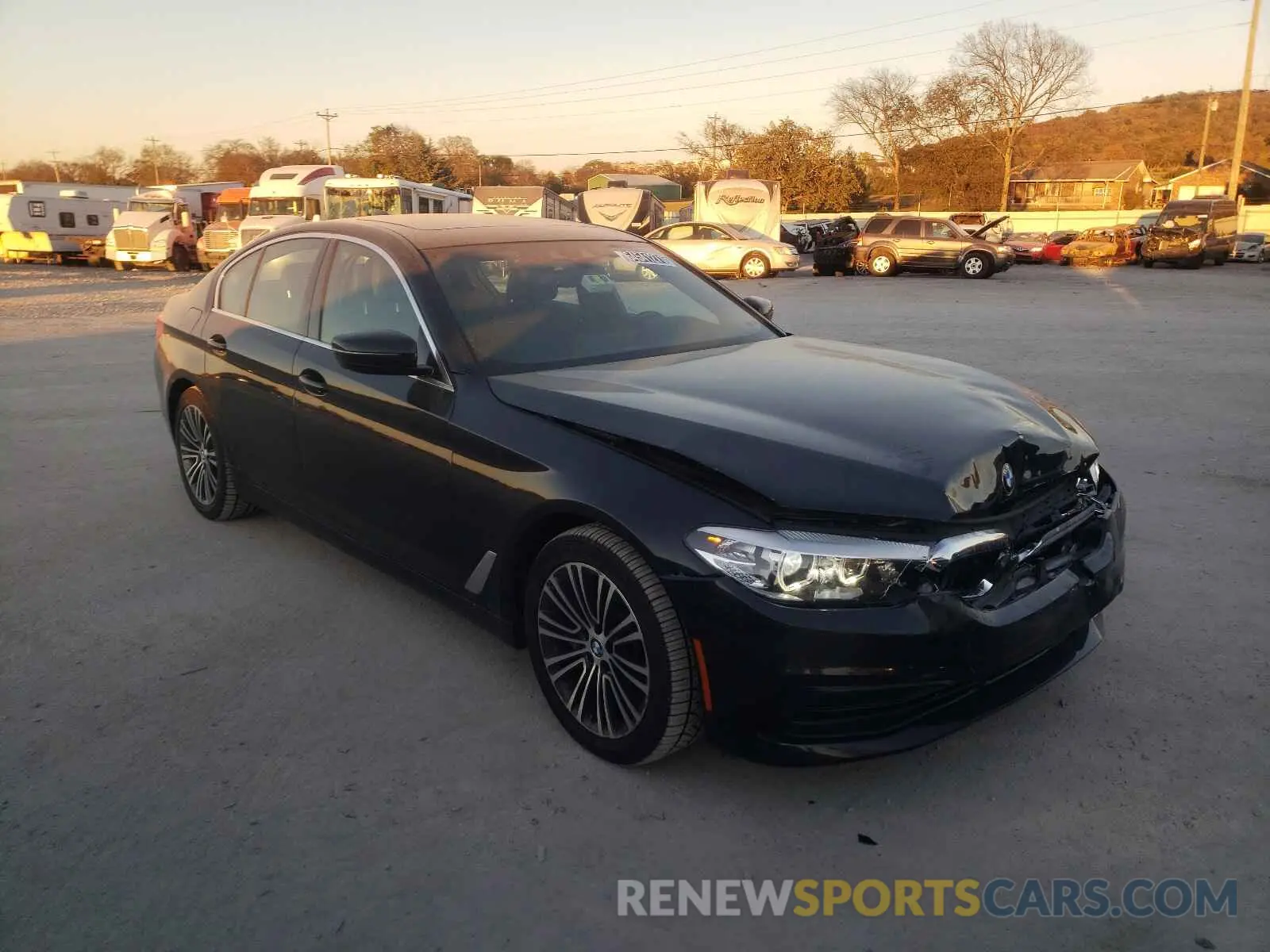 1 Photograph of a damaged car WBAJA7C53KG910640 BMW 5 SERIES 2019