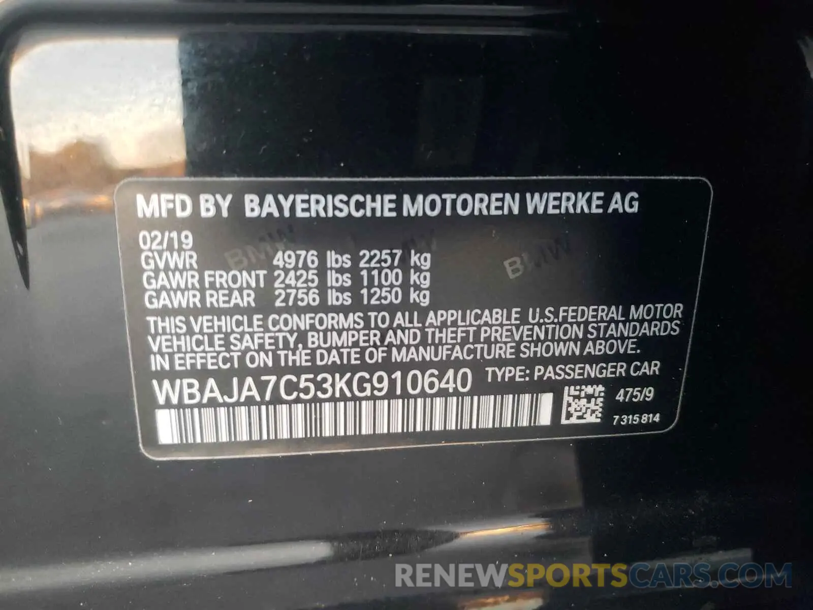 10 Photograph of a damaged car WBAJA7C53KG910640 BMW 5 SERIES 2019