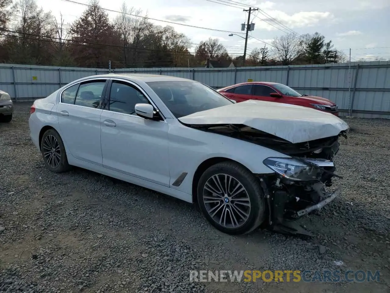 4 Photograph of a damaged car WBAJA7C53KG910850 BMW 5 SERIES 2019