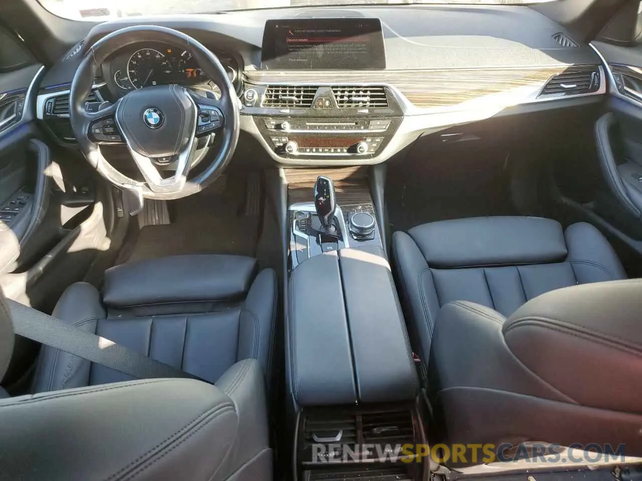8 Photograph of a damaged car WBAJA7C53KG910900 BMW 5 SERIES 2019