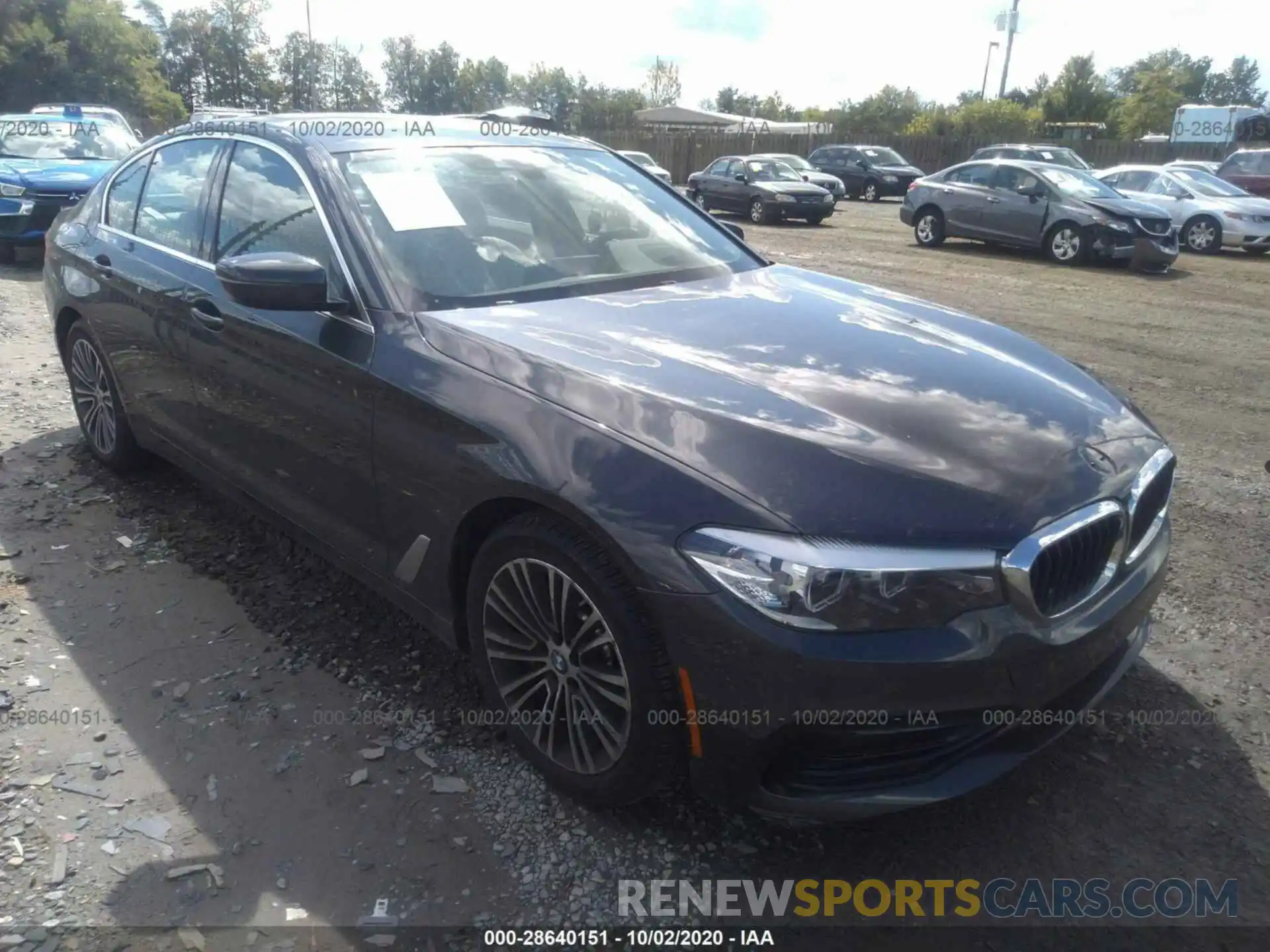 1 Photograph of a damaged car WBAJA7C53KWW30044 BMW 5 SERIES 2019