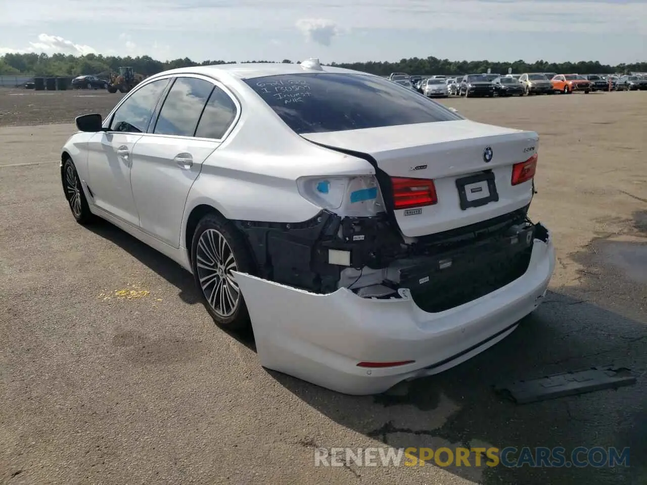 3 Photograph of a damaged car WBAJA7C54KG910419 BMW 5 SERIES 2019