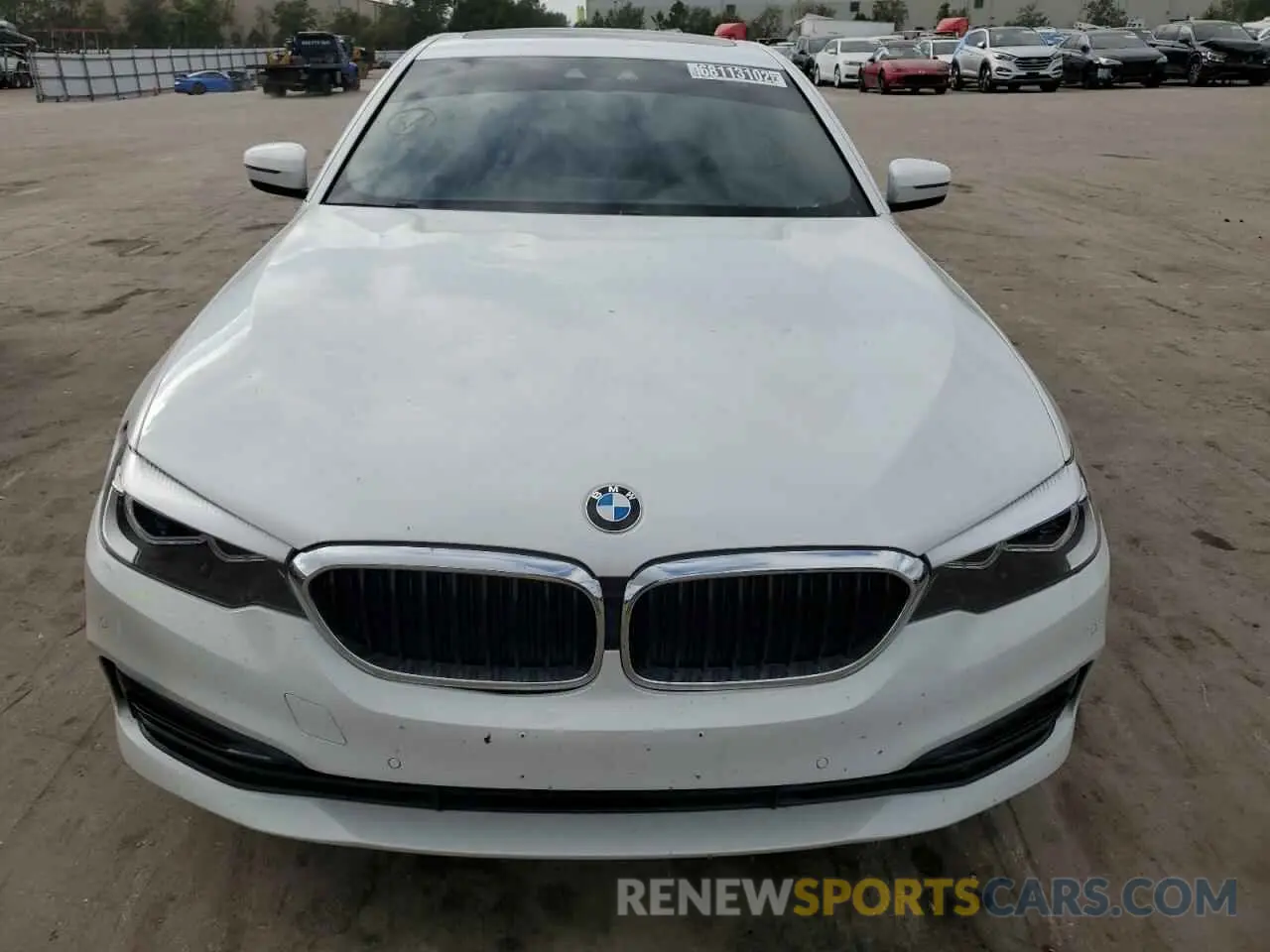 5 Photograph of a damaged car WBAJA7C54KG911621 BMW 5 SERIES 2019