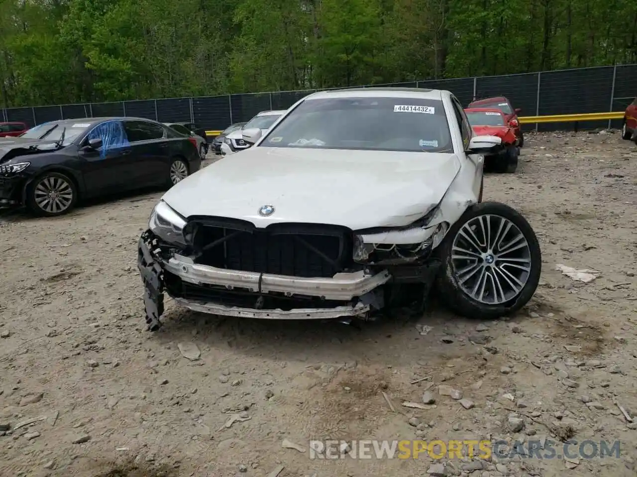 9 Photograph of a damaged car WBAJA7C54KWW07355 BMW 5 SERIES 2019