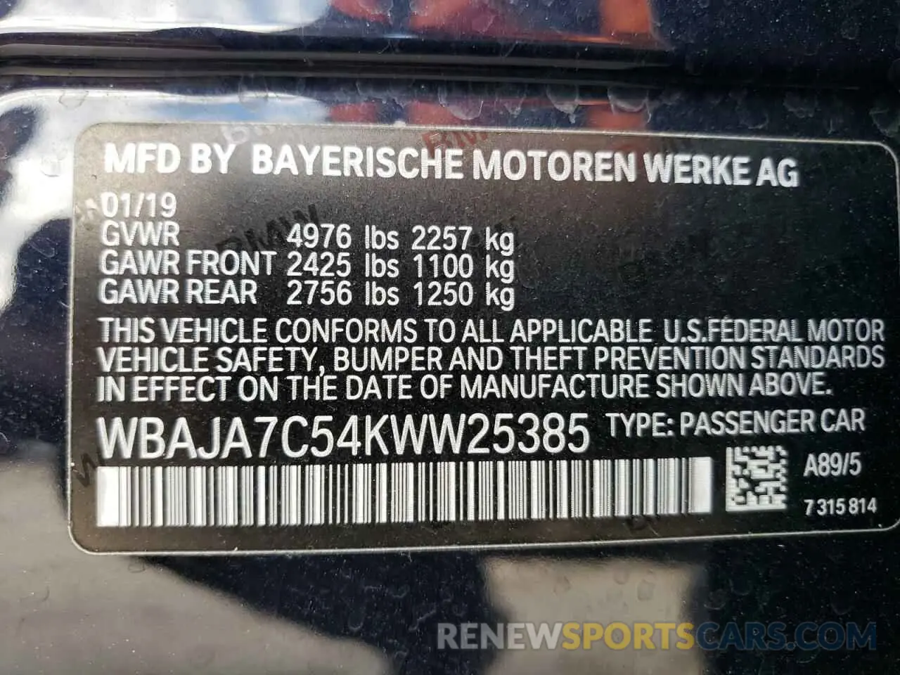 12 Photograph of a damaged car WBAJA7C54KWW25385 BMW 5 SERIES 2019
