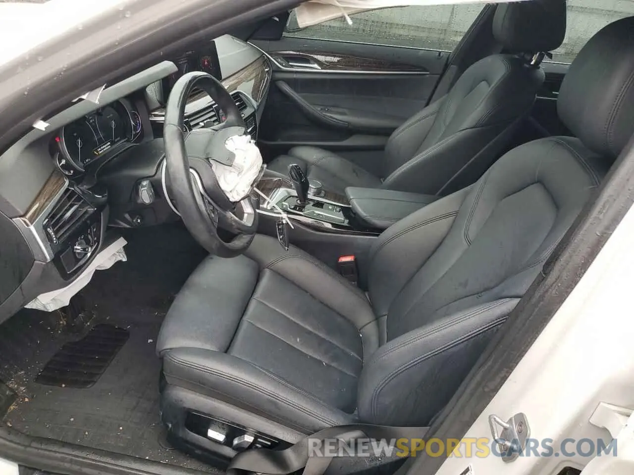 7 Photograph of a damaged car WBAJA7C55KG909778 BMW 5 SERIES 2019