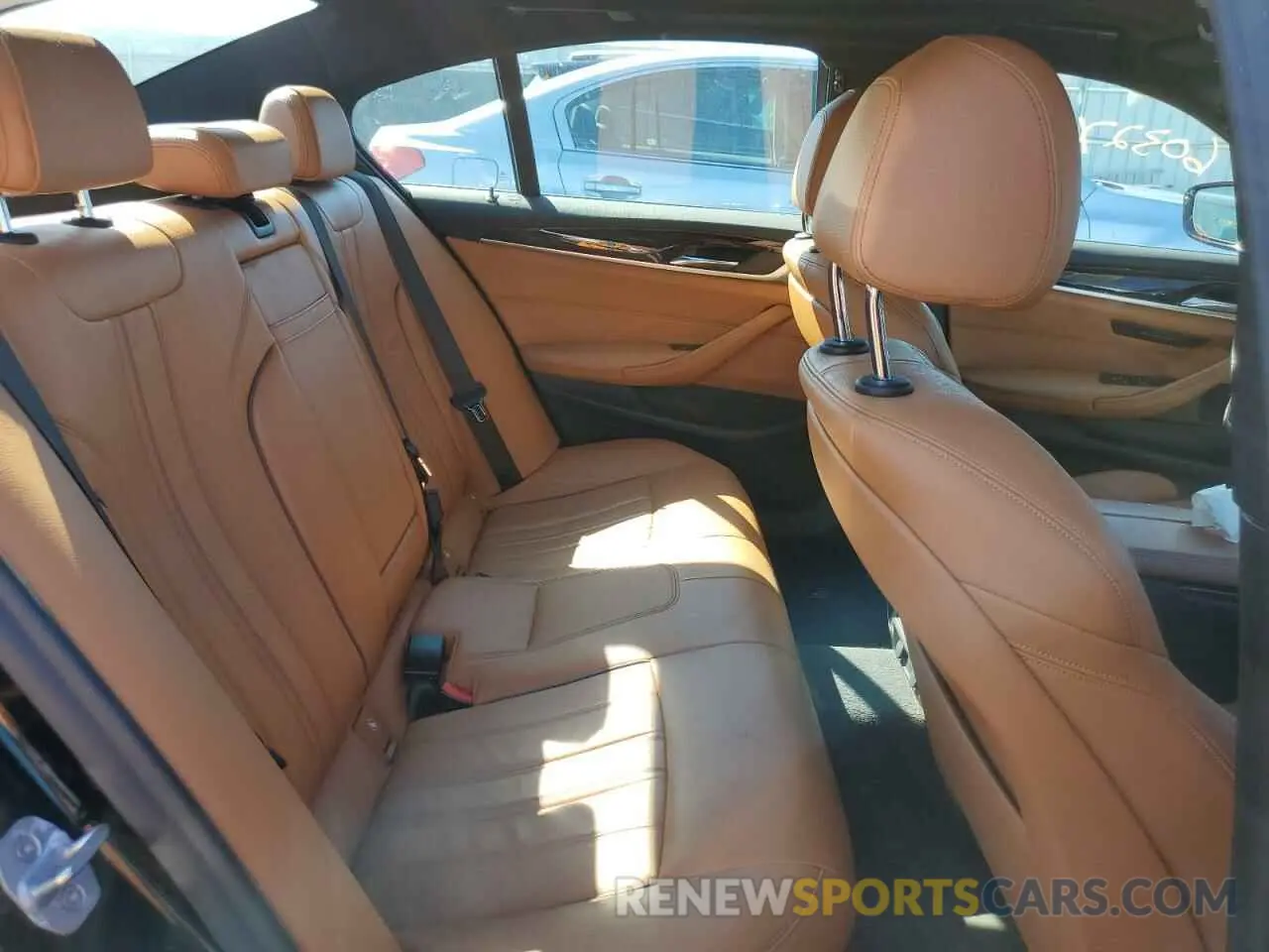 6 Photograph of a damaged car WBAJA7C55KG911899 BMW 5 SERIES 2019