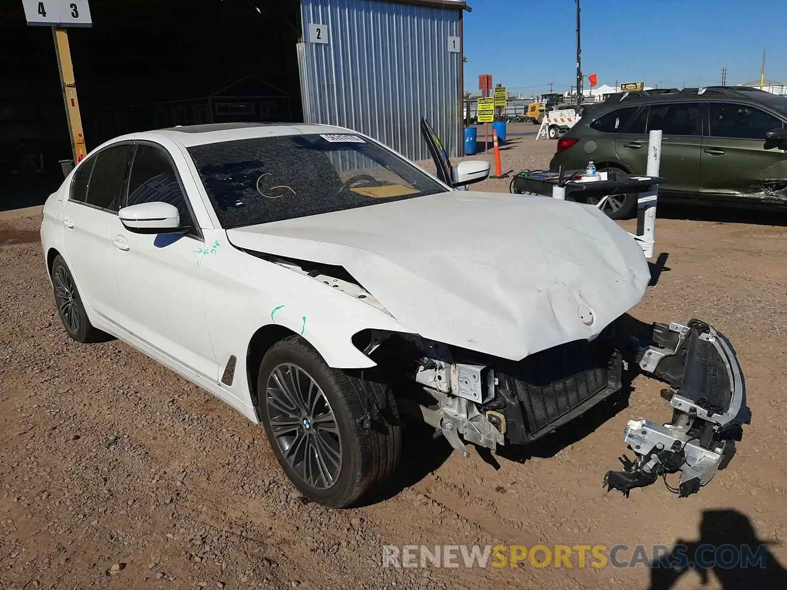 1 Photograph of a damaged car WBAJA7C55KWW17778 BMW 5 SERIES 2019