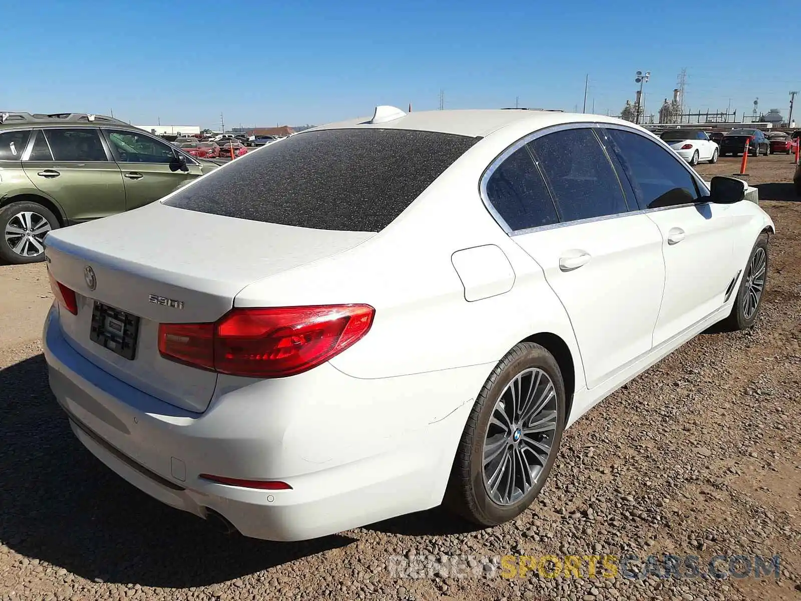 4 Photograph of a damaged car WBAJA7C55KWW17778 BMW 5 SERIES 2019