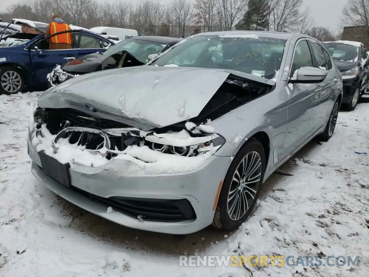 2 Photograph of a damaged car WBAJA7C55KWW27386 BMW 5 SERIES 2019