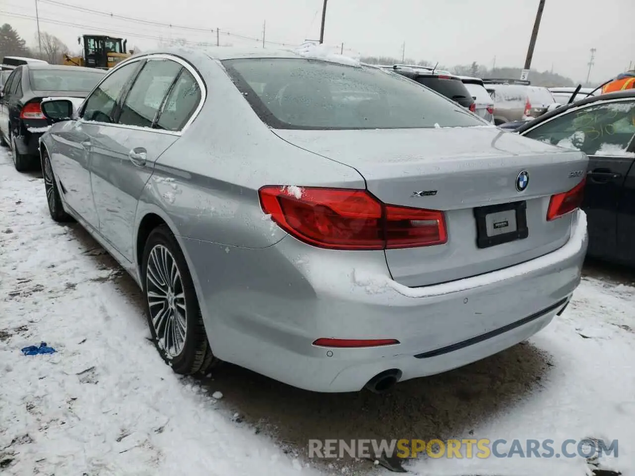 3 Photograph of a damaged car WBAJA7C55KWW27386 BMW 5 SERIES 2019