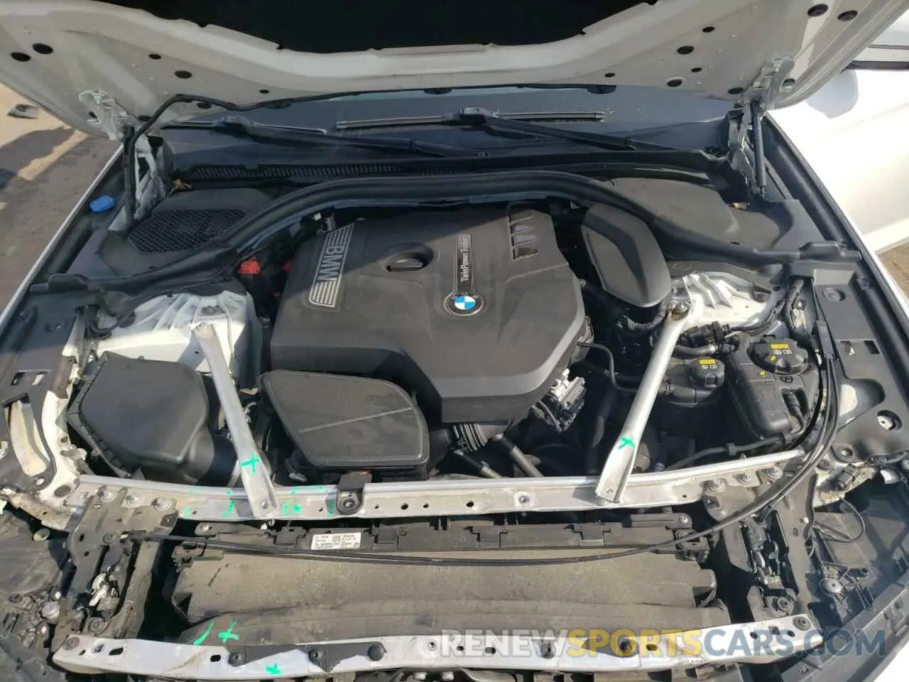 11 Photograph of a damaged car WBAJA7C56KG909742 BMW 5 SERIES 2019