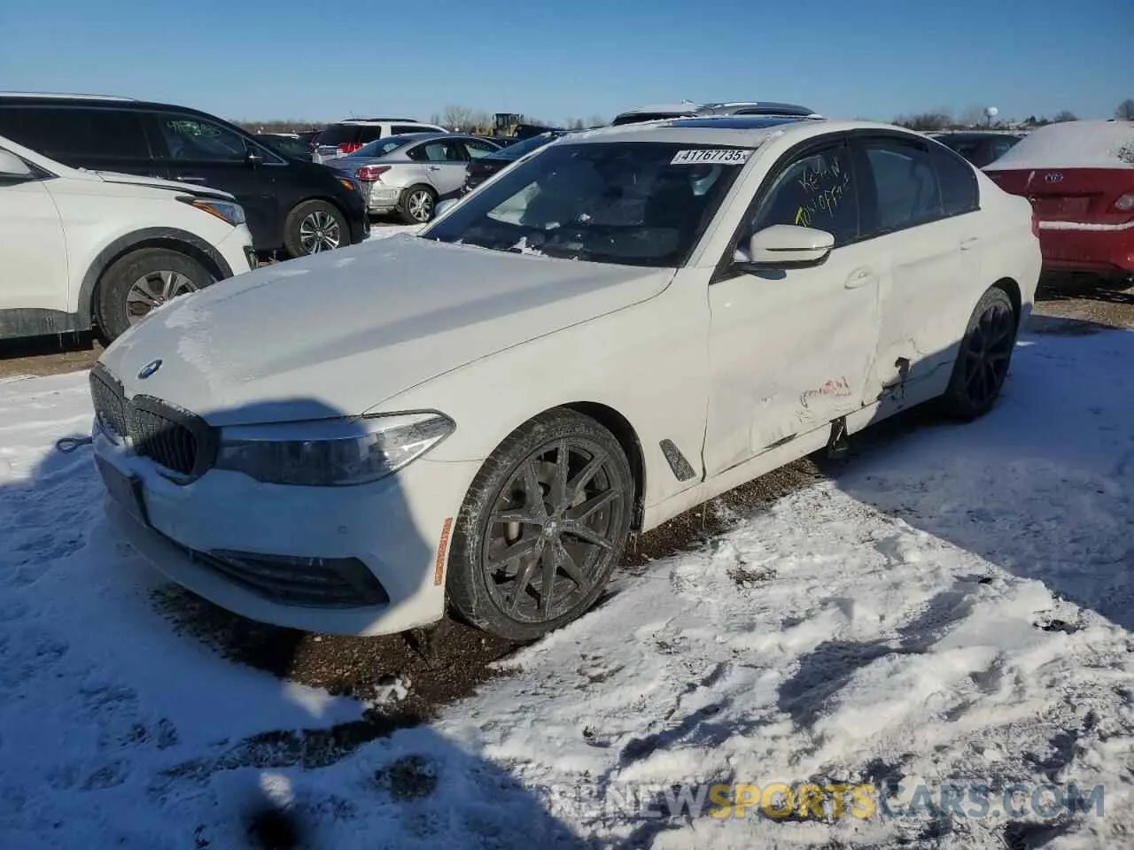 1 Photograph of a damaged car WBAJA7C57KWW07303 BMW 5 SERIES 2019