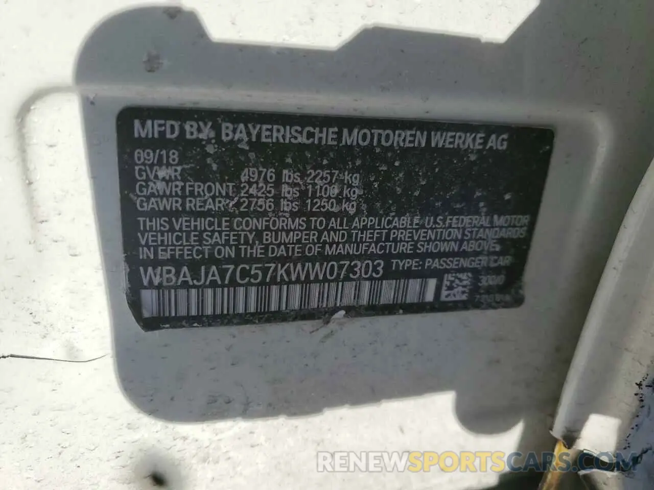 12 Photograph of a damaged car WBAJA7C57KWW07303 BMW 5 SERIES 2019