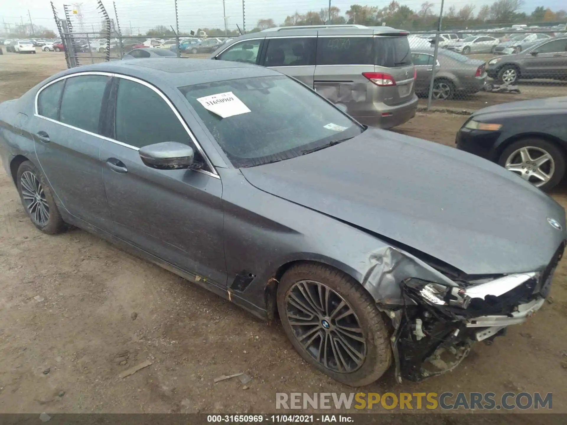 1 Photograph of a damaged car WBAJA7C58KWW05267 BMW 5 SERIES 2019