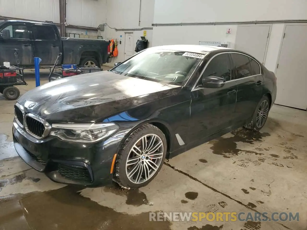 1 Photograph of a damaged car WBAJA7C58KWW22666 BMW 5 SERIES 2019