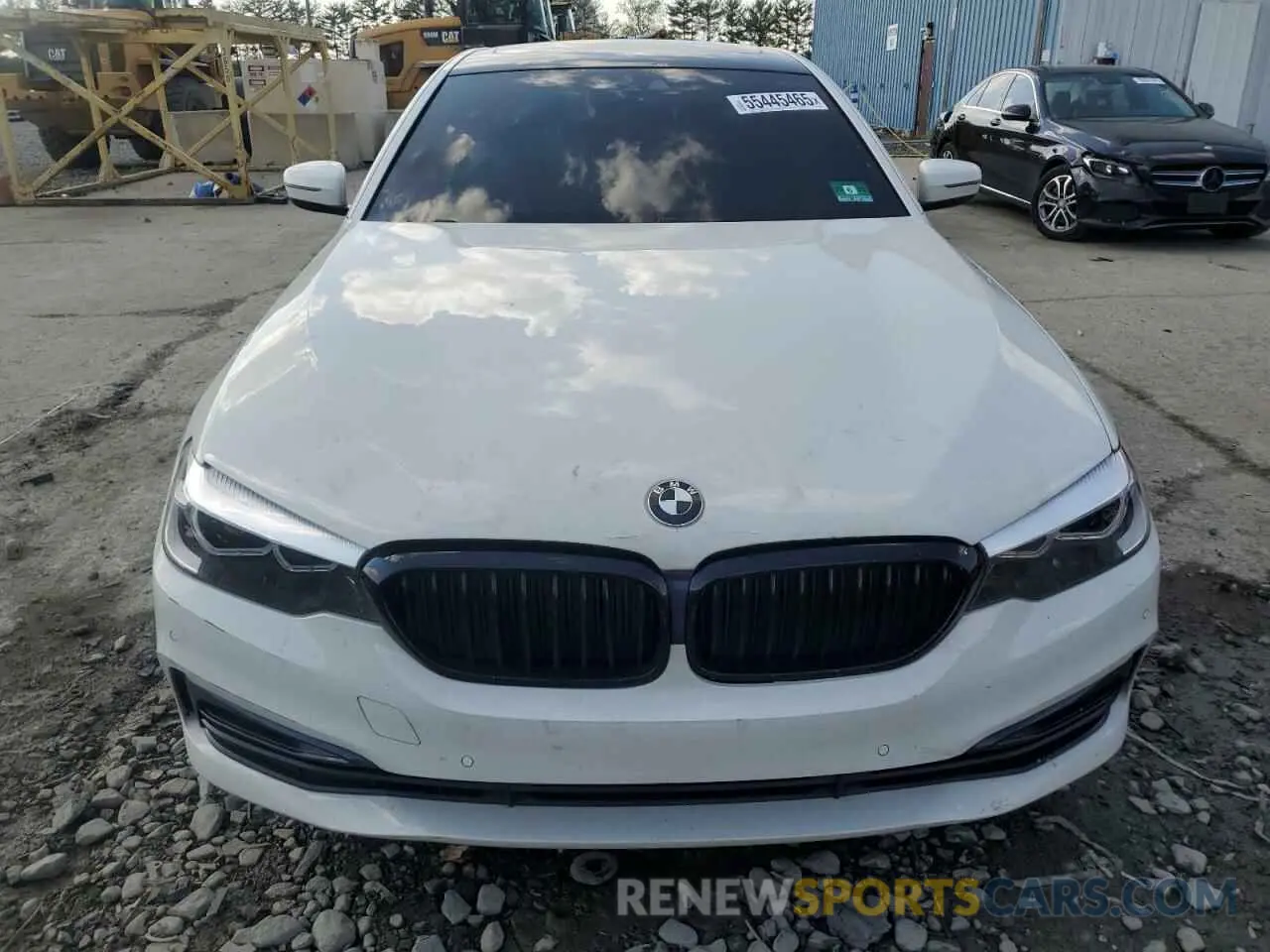 5 Photograph of a damaged car WBAJA7C59KG909766 BMW 5 SERIES 2019