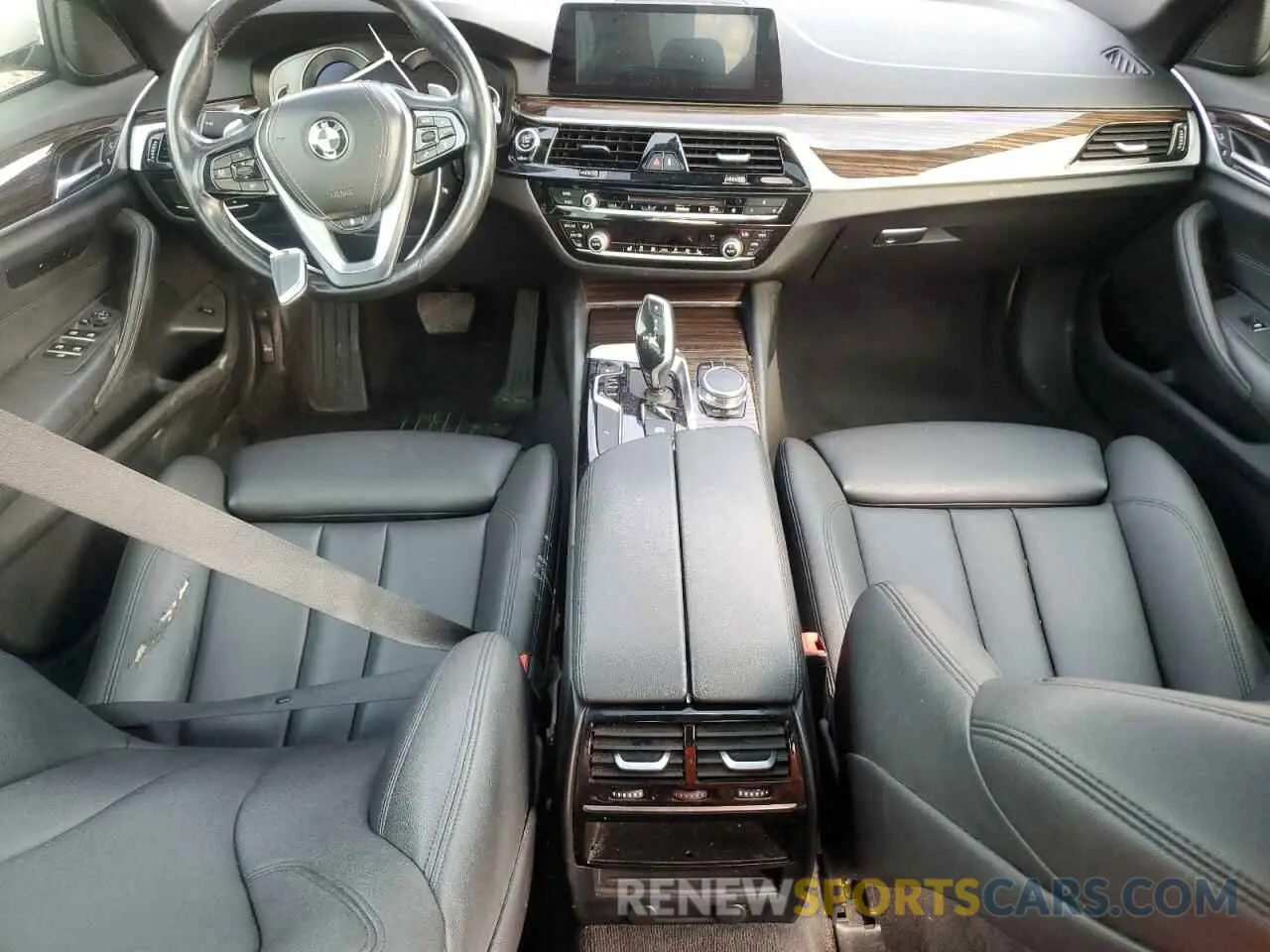 8 Photograph of a damaged car WBAJA7C59KG909766 BMW 5 SERIES 2019