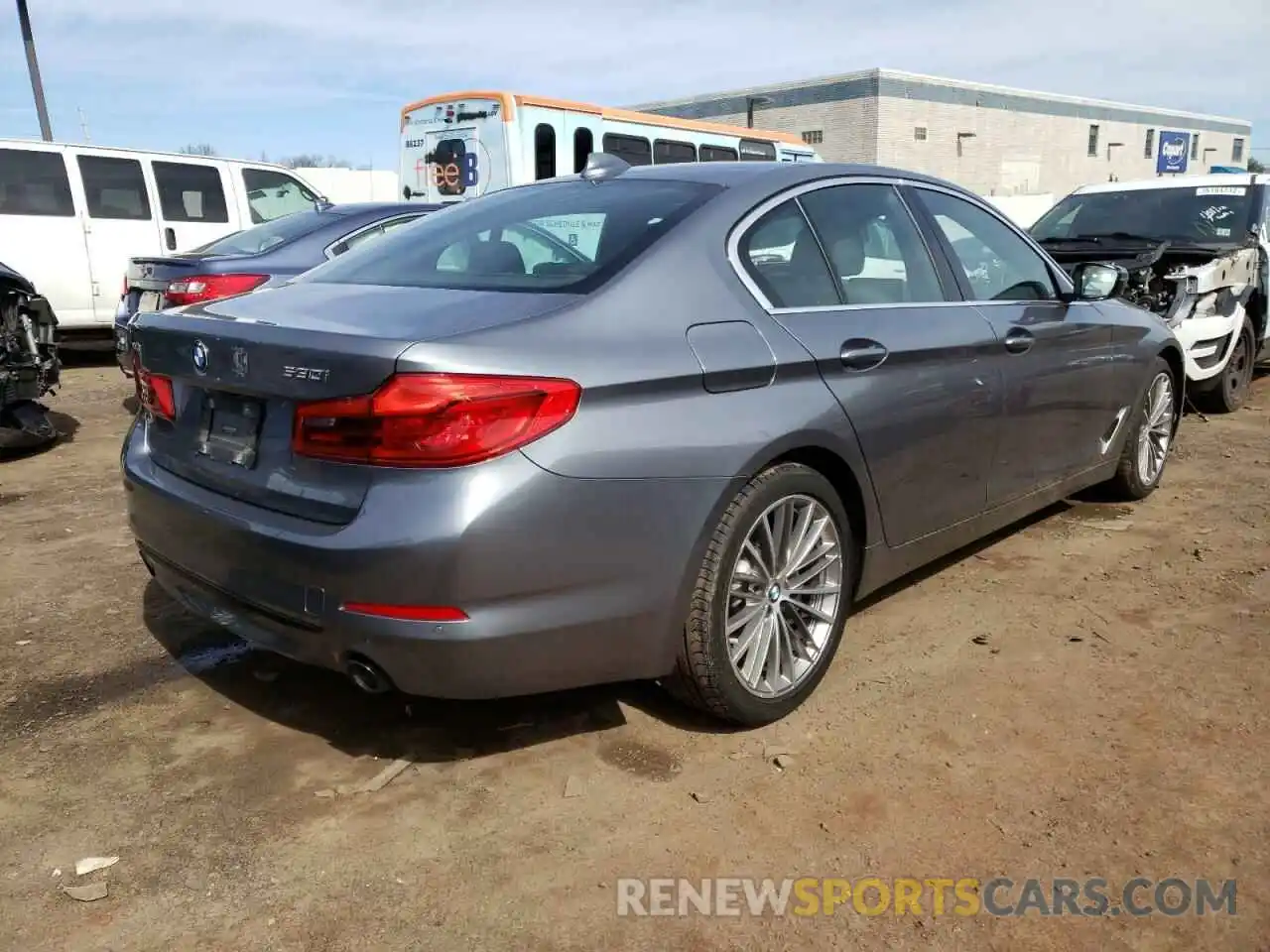 4 Photograph of a damaged car WBAJA7C59KG911629 BMW 5 SERIES 2019