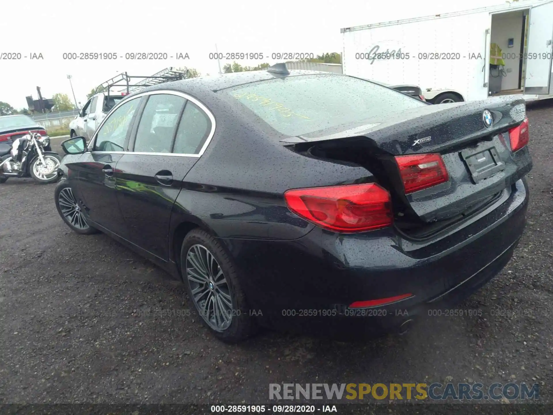 3 Photograph of a damaged car WBAJA7C59KWW10431 BMW 5 SERIES 2019