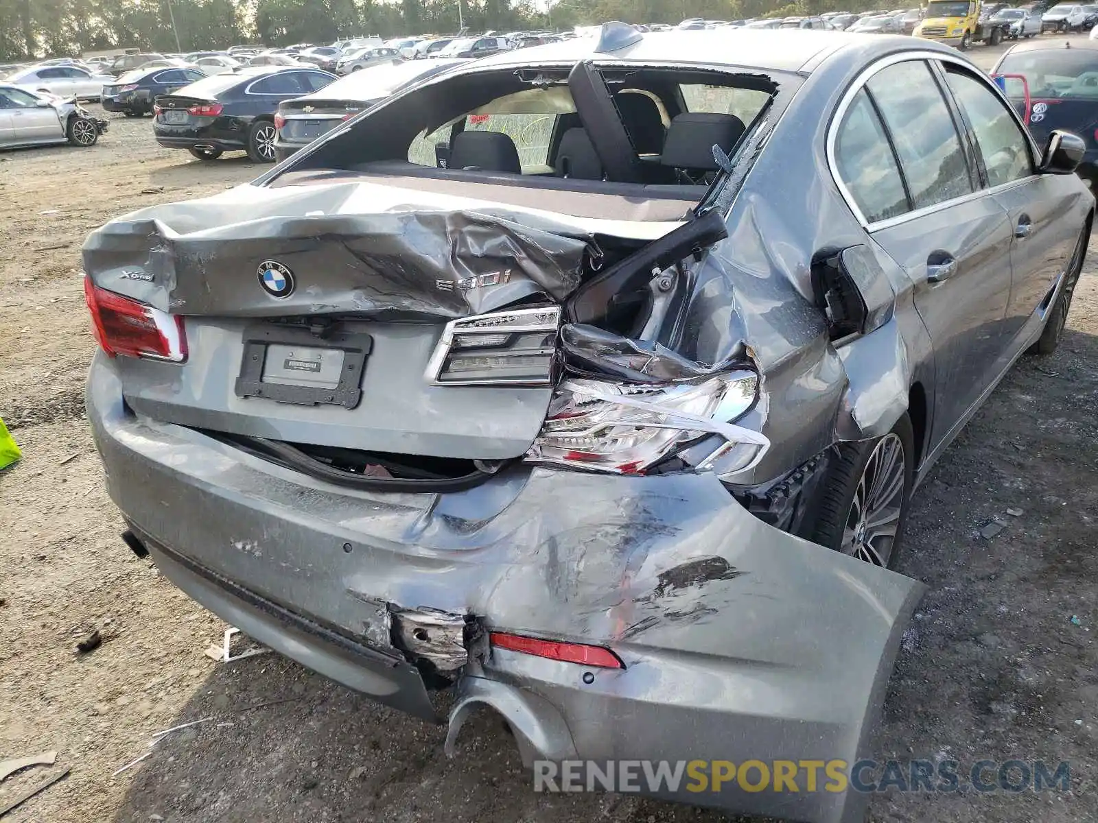 9 Photograph of a damaged car WBAJA7C5XKG910697 BMW 5 SERIES 2019