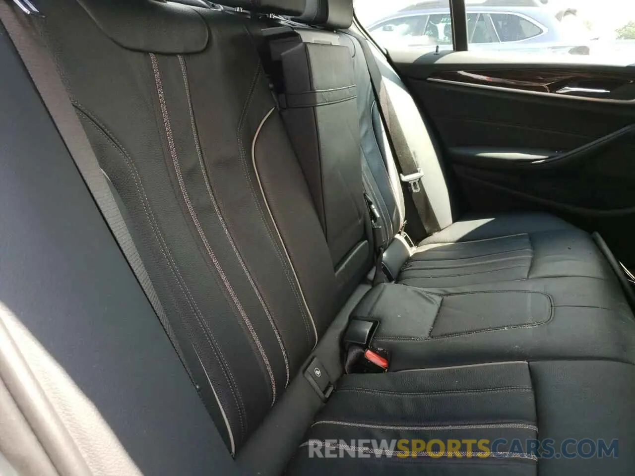 6 Photograph of a damaged car WBAJA7C5XKG910859 BMW 5 SERIES 2019