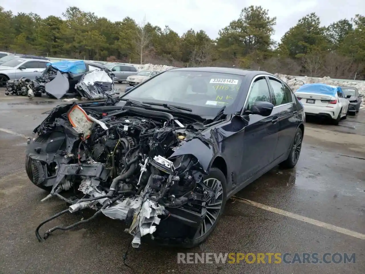 2 Photograph of a damaged car WBAJA7C5XKG911834 BMW 5 SERIES 2019