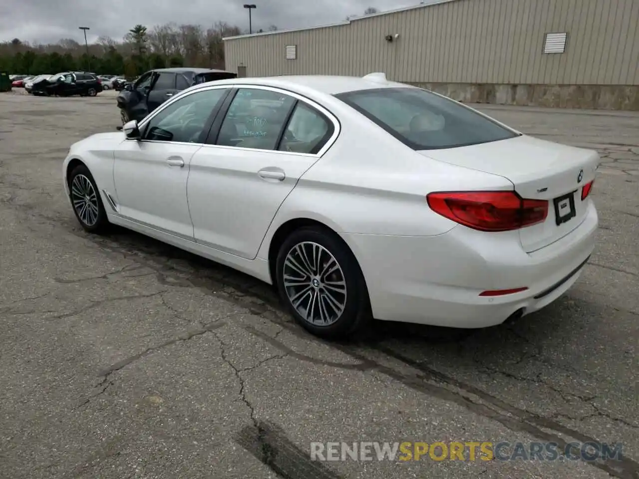 3 Photograph of a damaged car WBAJA7C5XKWW09496 BMW 5 SERIES 2019