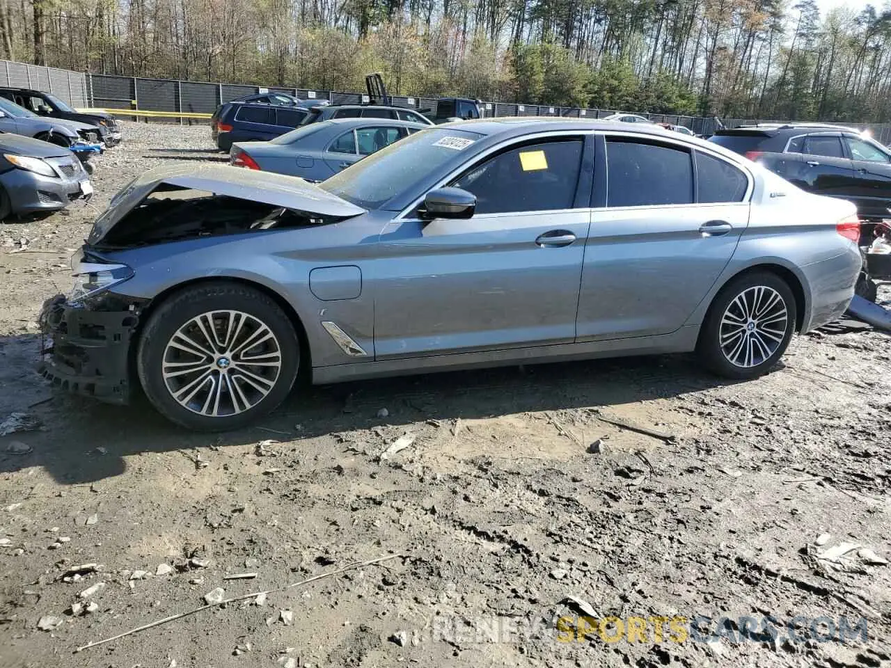 1 Photograph of a damaged car WBAJA9C50KB389398 BMW 5 SERIES 2019