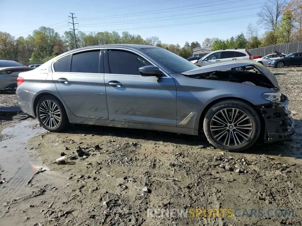 4 Photograph of a damaged car WBAJA9C50KB389398 BMW 5 SERIES 2019