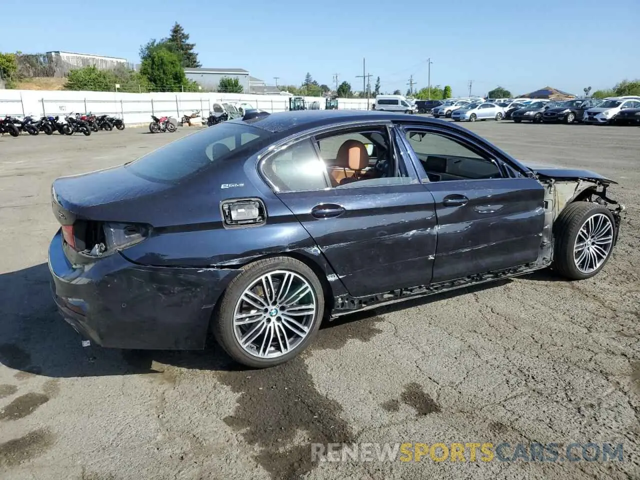 3 Photograph of a damaged car WBAJA9C51KB254706 BMW 5 SERIES 2019