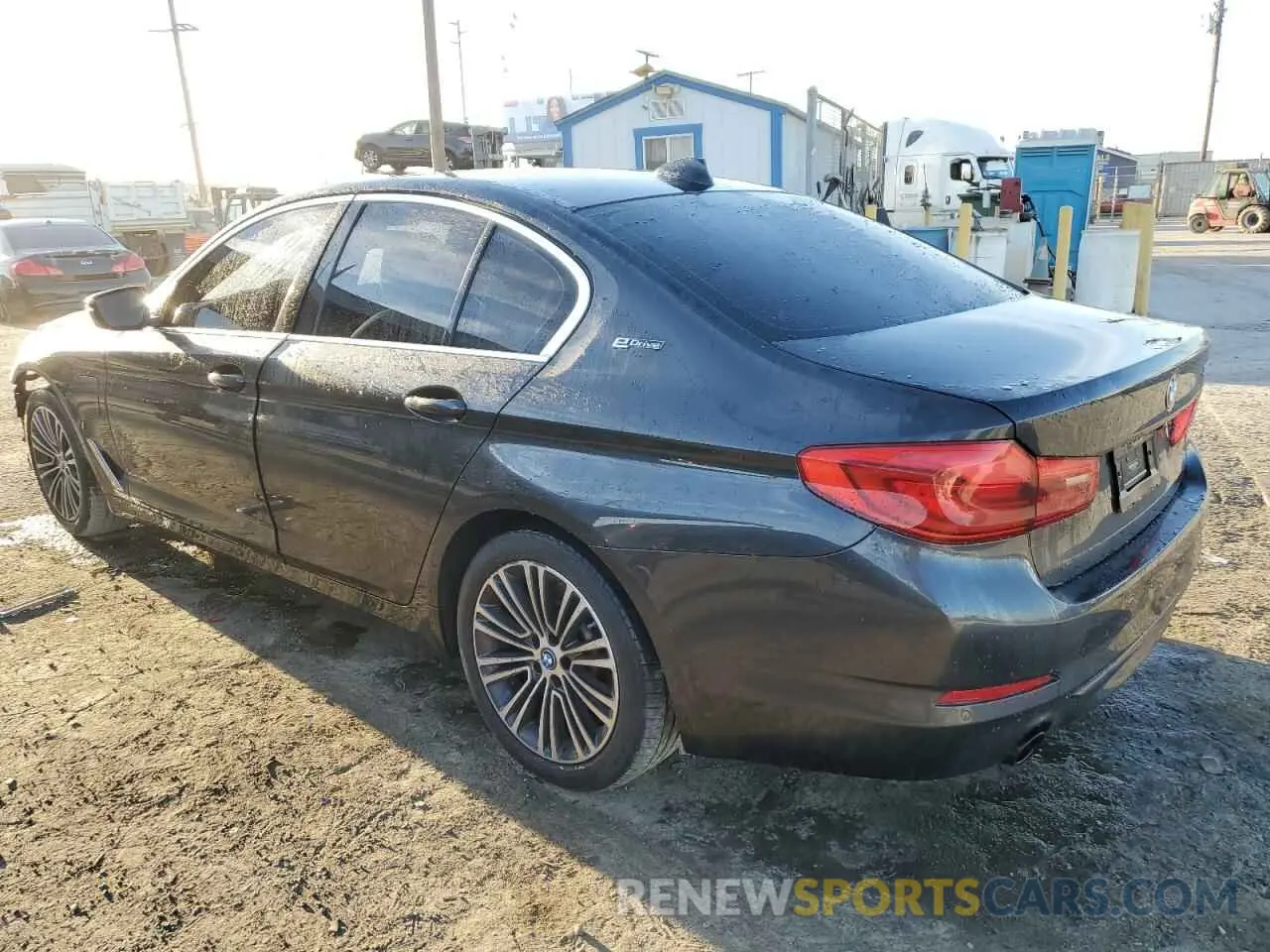2 Photograph of a damaged car WBAJA9C52KB253998 BMW 5 SERIES 2019