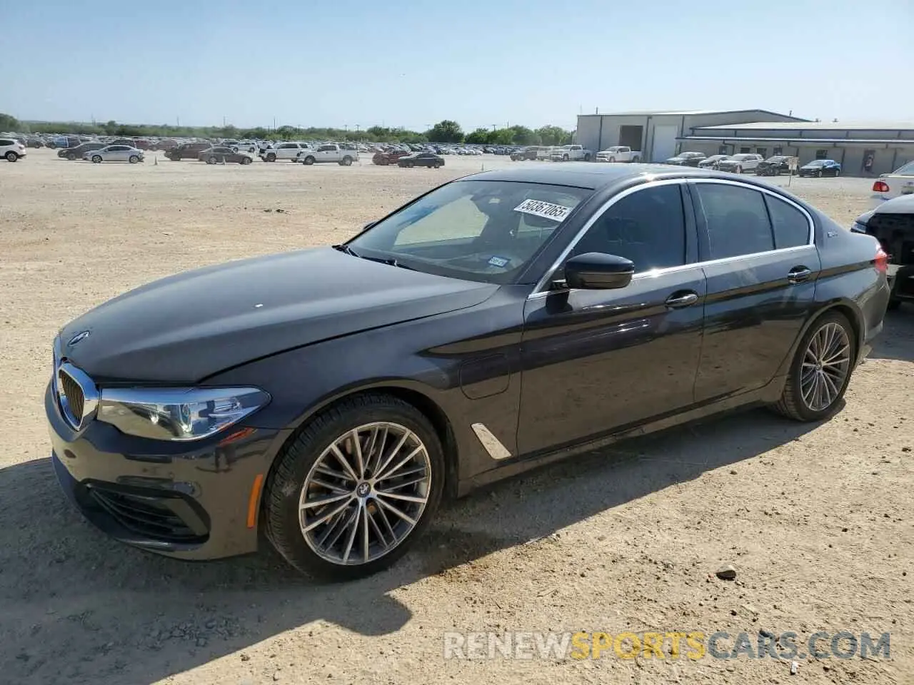 1 Photograph of a damaged car WBAJA9C52KB389192 BMW 5 SERIES 2019