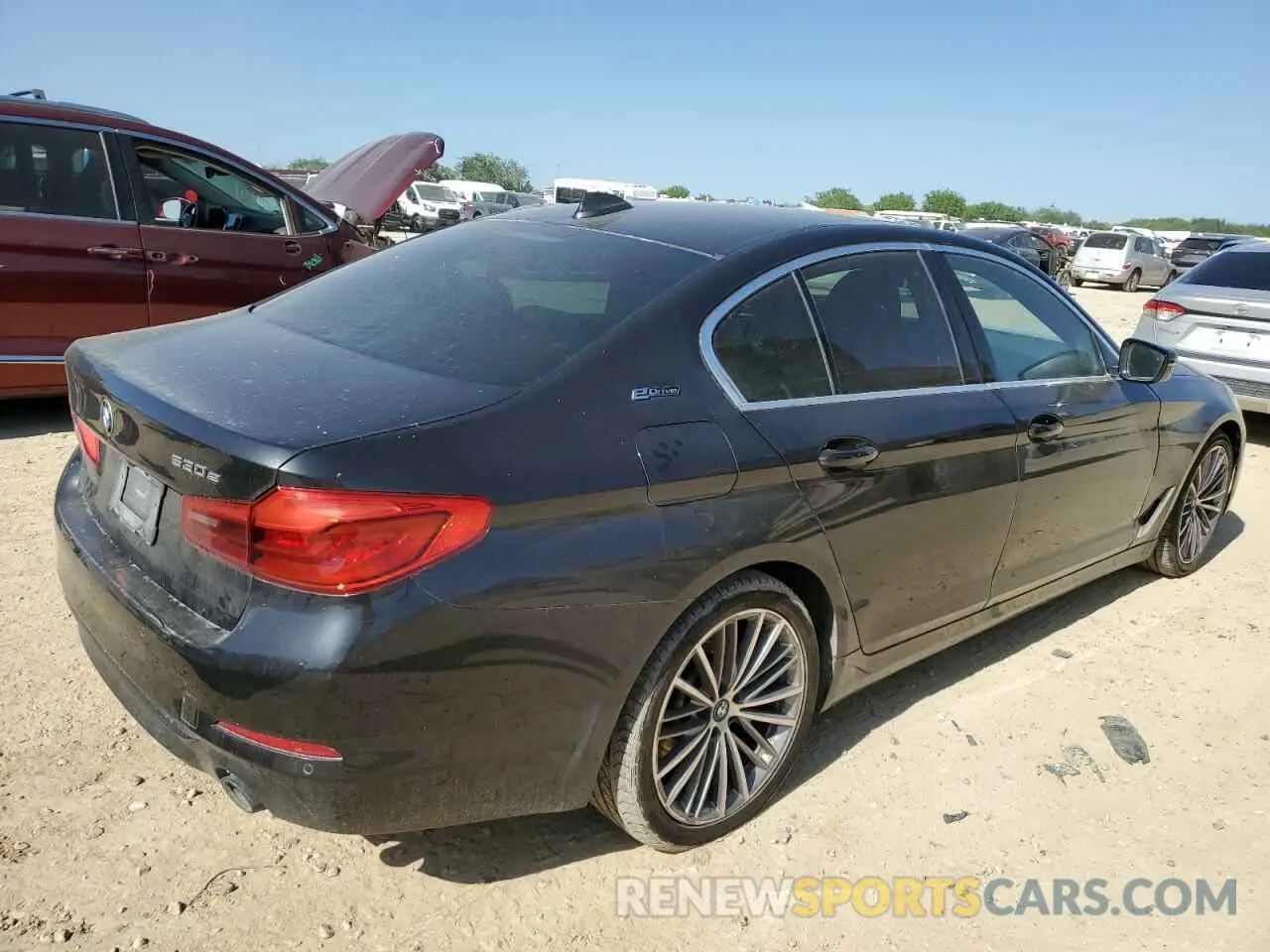 3 Photograph of a damaged car WBAJA9C52KB389192 BMW 5 SERIES 2019