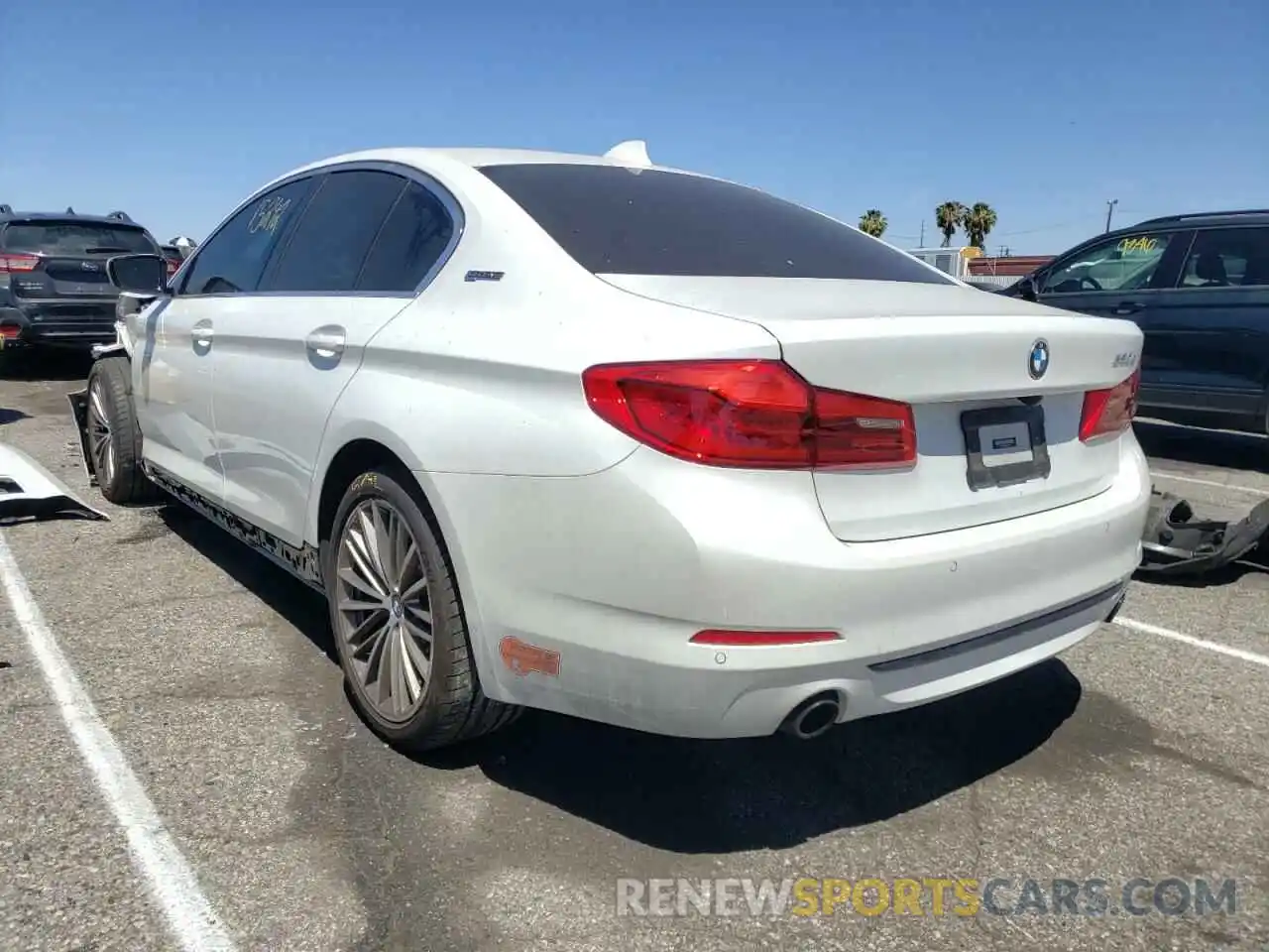 3 Photograph of a damaged car WBAJA9C52KB393792 BMW 5 SERIES 2019