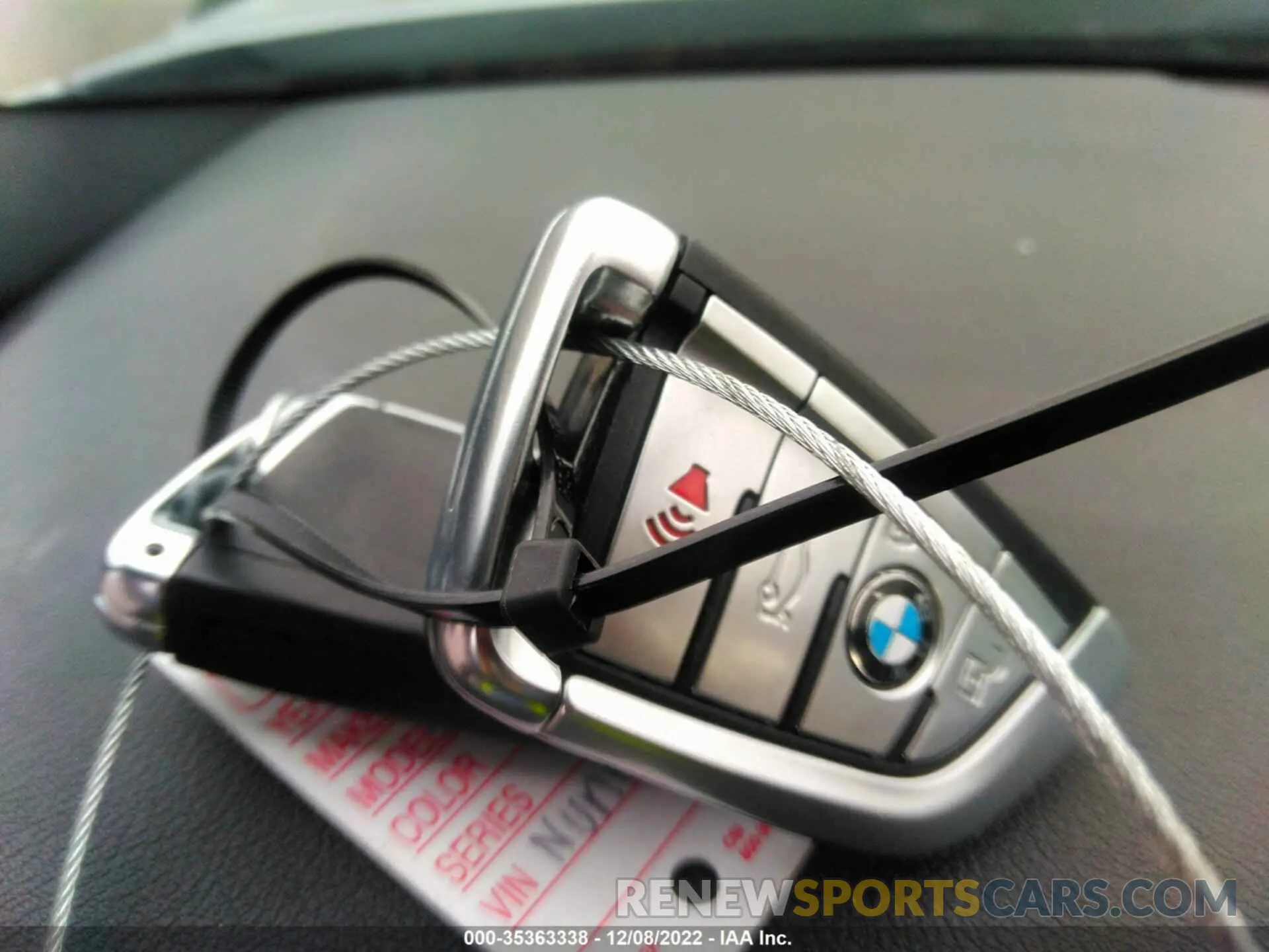 11 Photograph of a damaged car WBAJA9C52KB398667 BMW 5 SERIES 2019