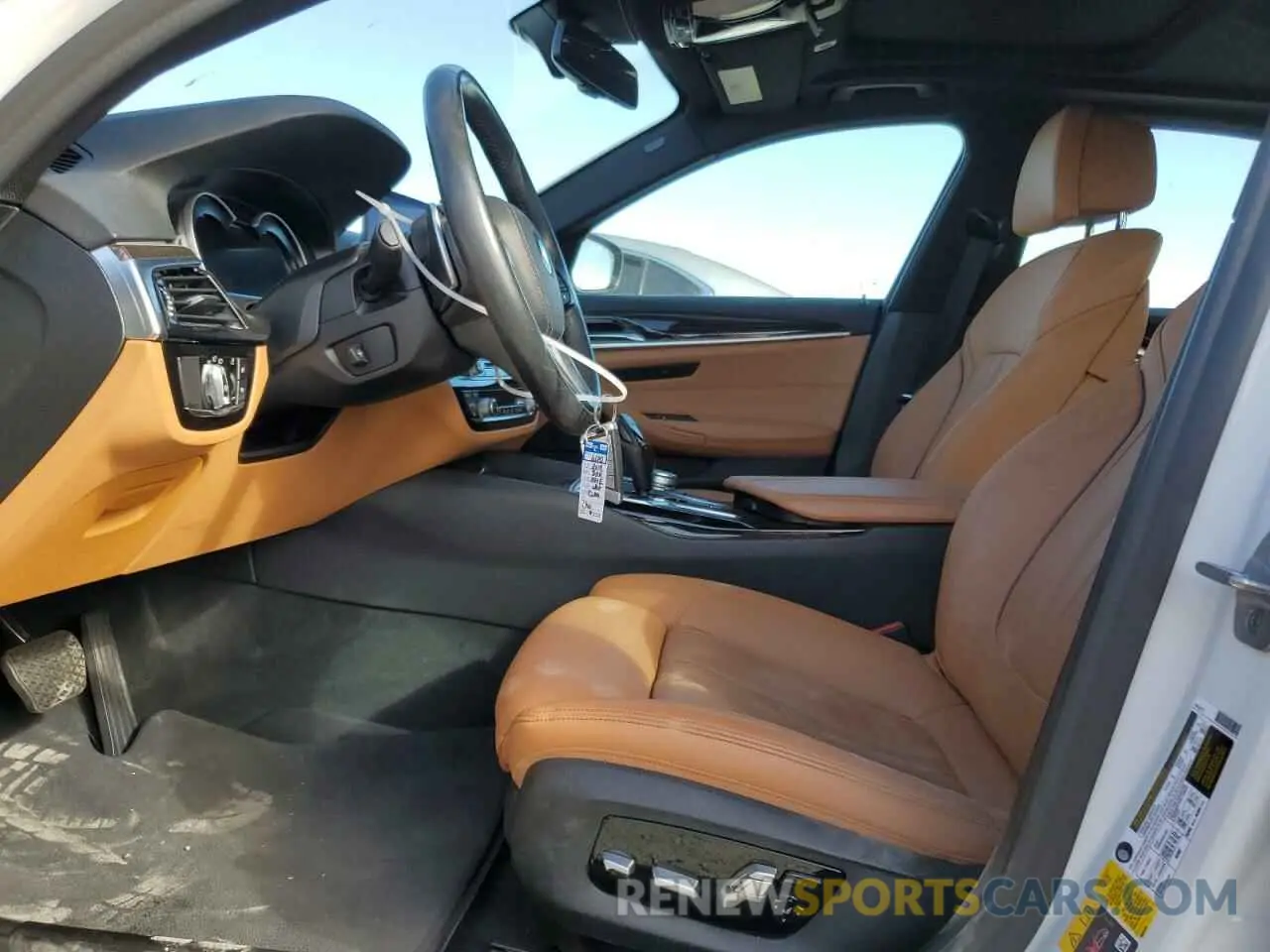 7 Photograph of a damaged car WBAJA9C54KB254585 BMW 5 SERIES 2019