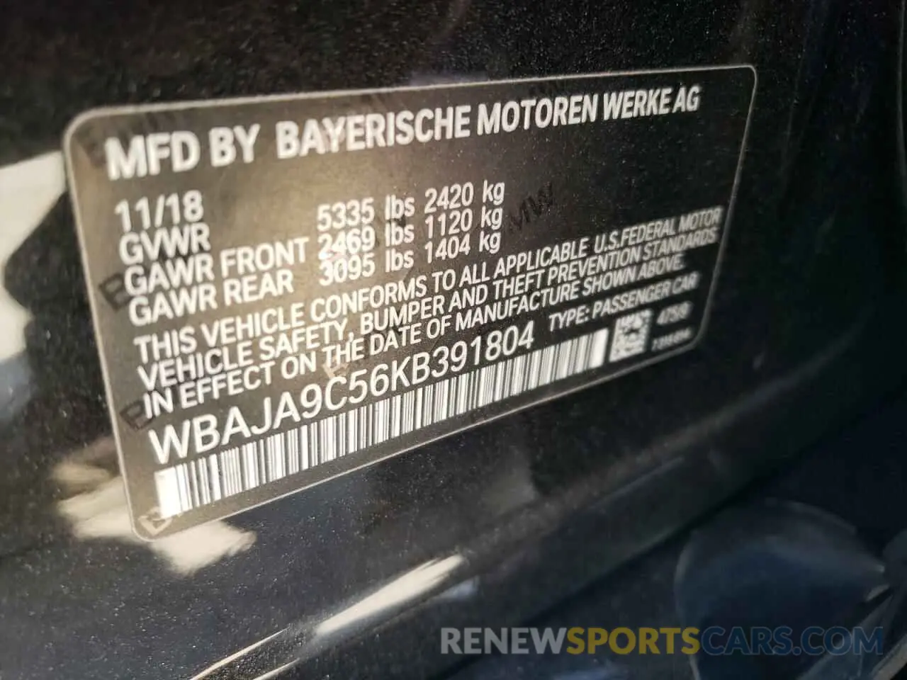 10 Photograph of a damaged car WBAJA9C56KB391804 BMW 5 SERIES 2019