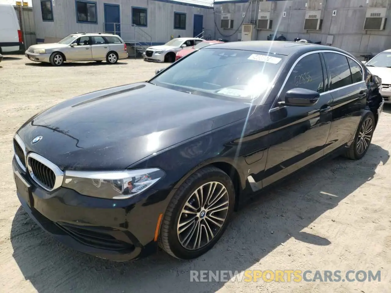2 Photograph of a damaged car WBAJA9C56KB391804 BMW 5 SERIES 2019