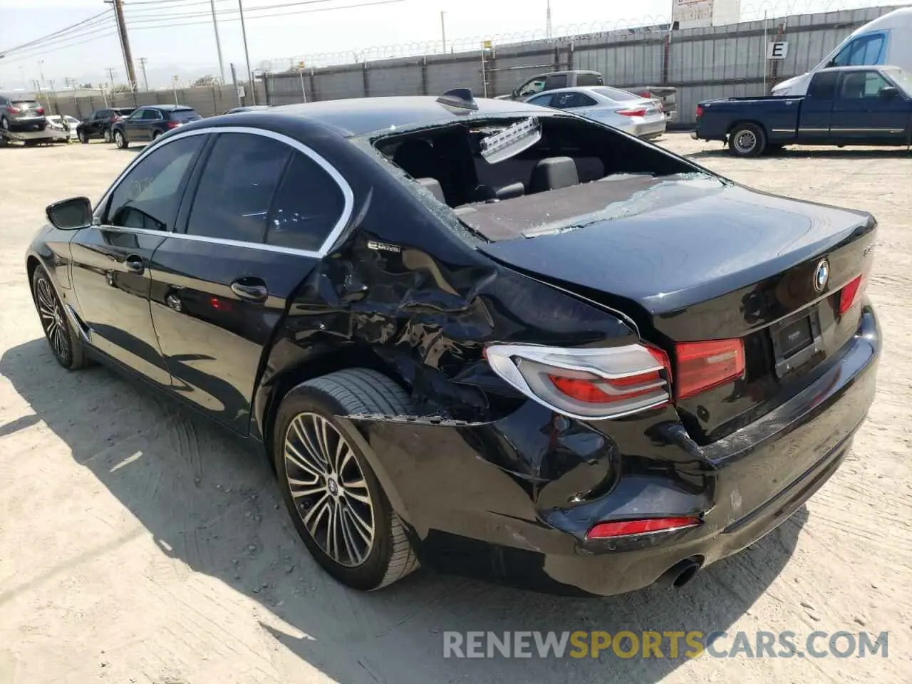 3 Photograph of a damaged car WBAJA9C56KB391804 BMW 5 SERIES 2019