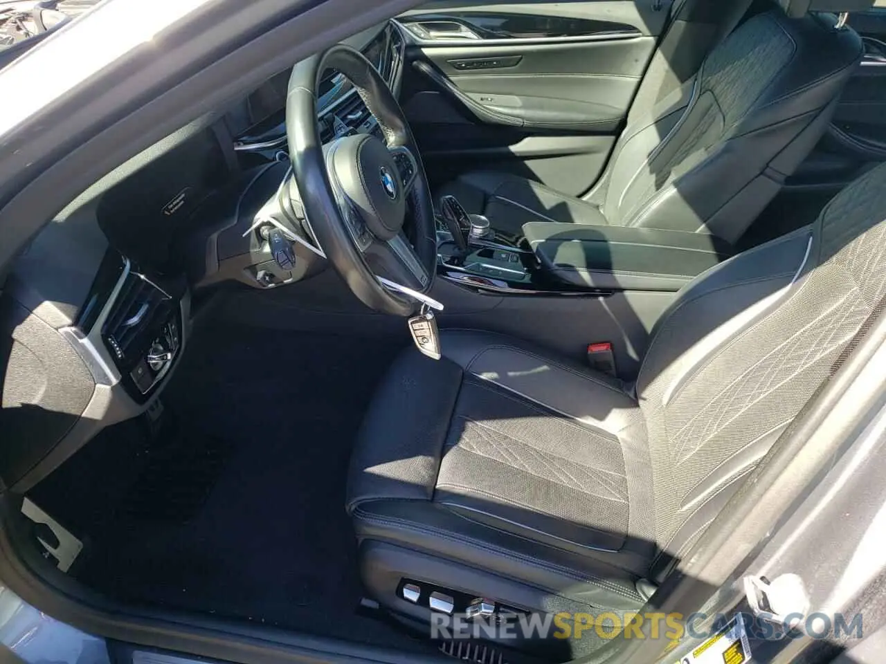 7 Photograph of a damaged car WBAJA9C56KB393133 BMW 5 SERIES 2019