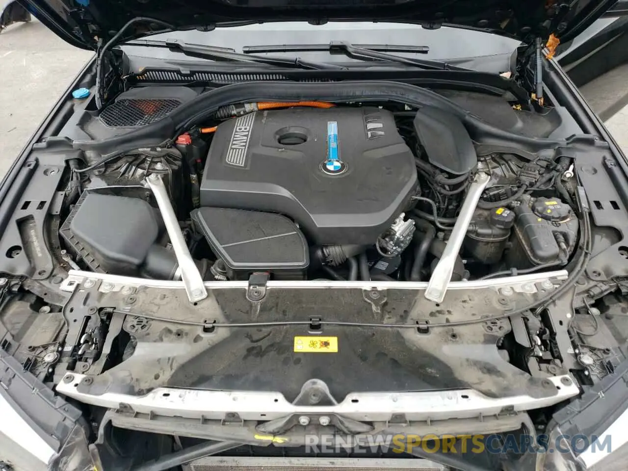 11 Photograph of a damaged car WBAJA9C56KB398834 BMW 5 SERIES 2019