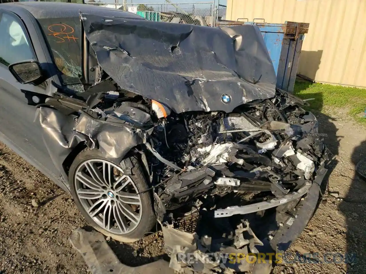 9 Photograph of a damaged car WBAJA9C57KB393464 BMW 5 SERIES 2019