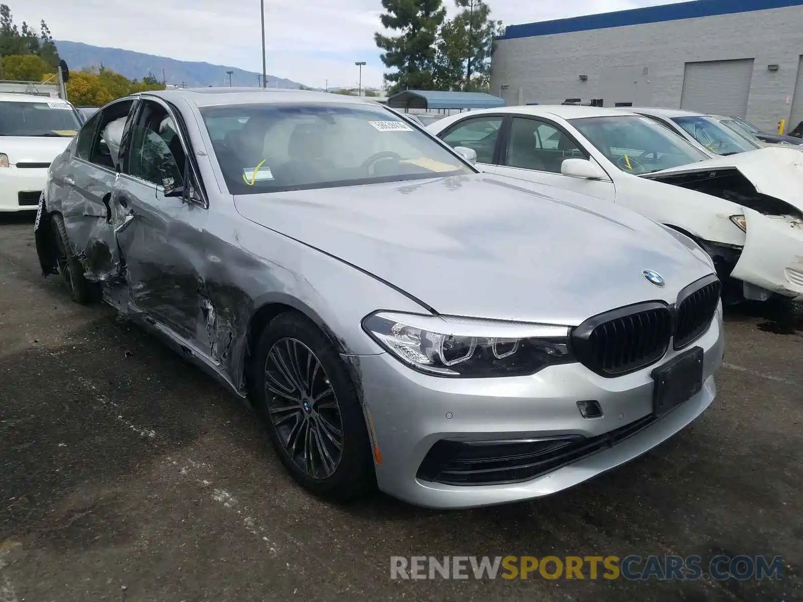 1 Photograph of a damaged car WBAJA9C58KB253620 BMW 5 SERIES 2019