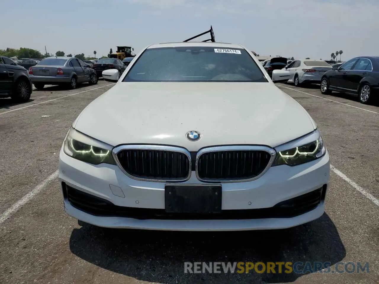 5 Photograph of a damaged car WBAJA9C58KB254671 BMW 5 SERIES 2019